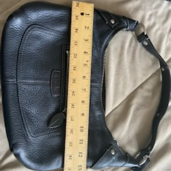 Coach Shoulder Bag - Picture 6 of 10